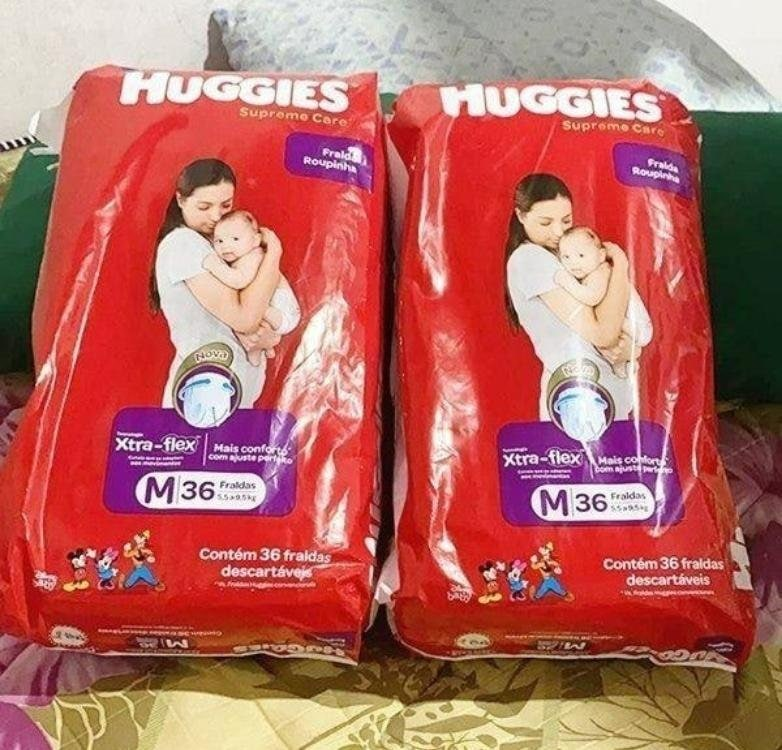 Fralda Huggies Supreme Care Roupinha M - 36 Fraldas*
