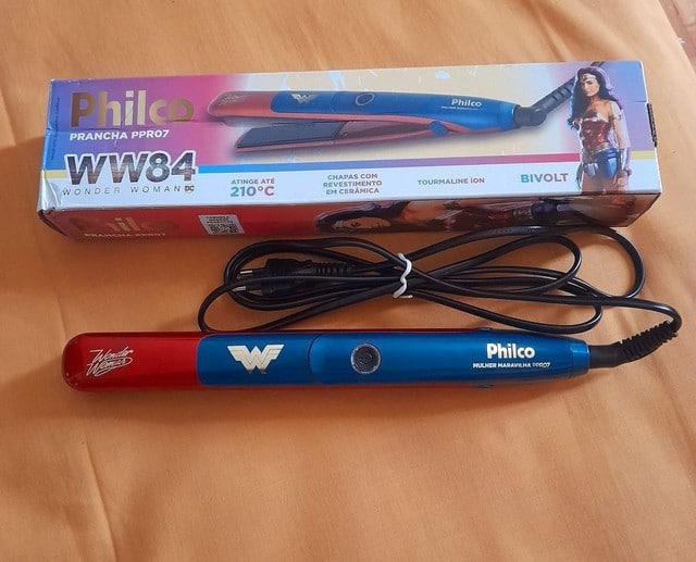 Cacheador philco pec12 vermelho mulher maravilha bivolt