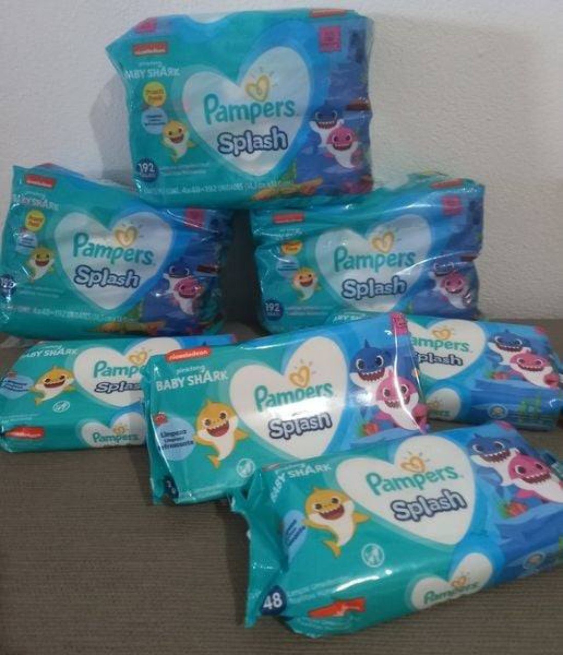 Lenços Umedecidos Pampers Splashers Baby Shark 192 Unidades
