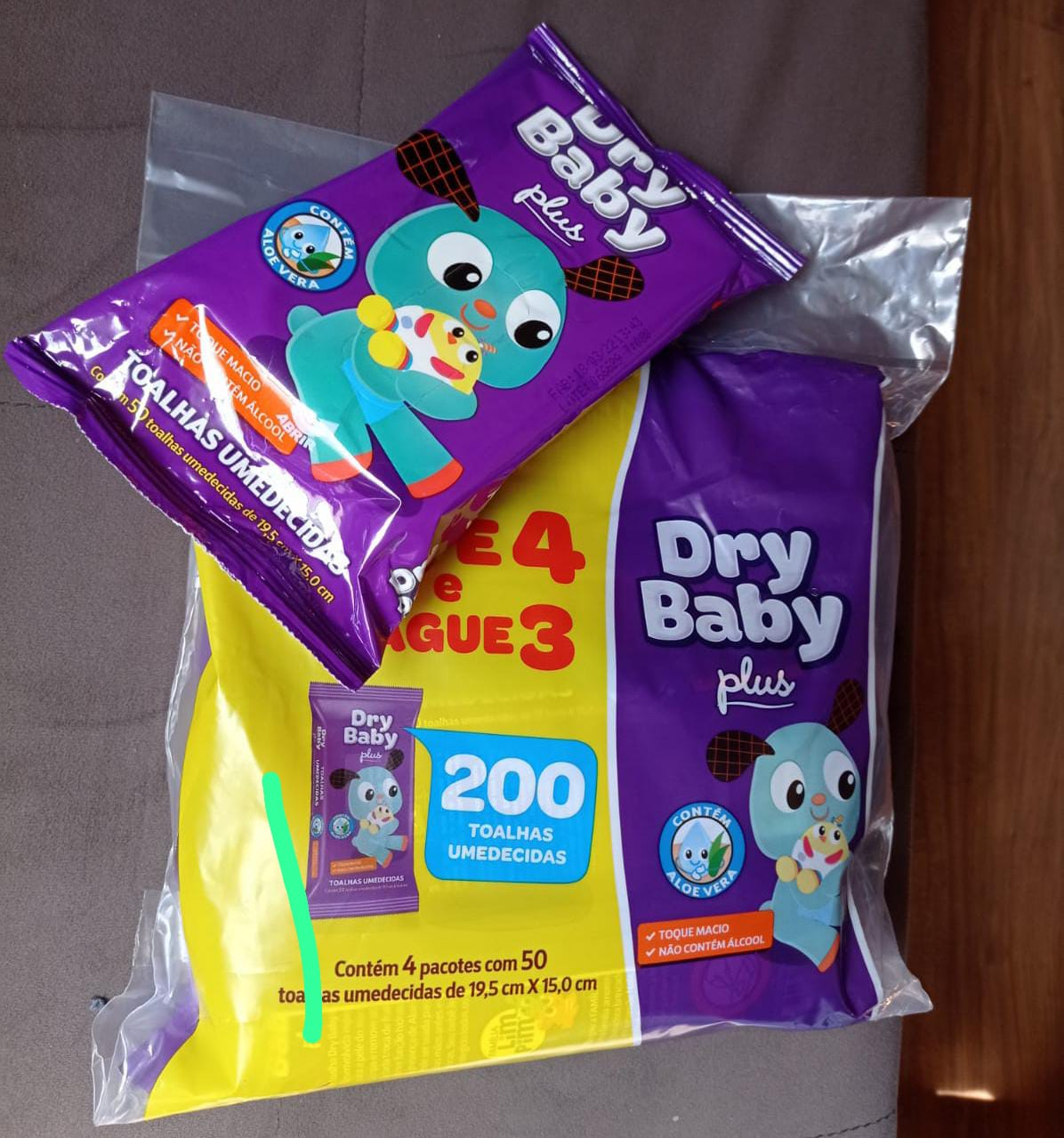 TOALHA UMEDECIDA DRY BABY COM 4X50 LEVE 4 PAGUE 3 PLUS ESPECIAL