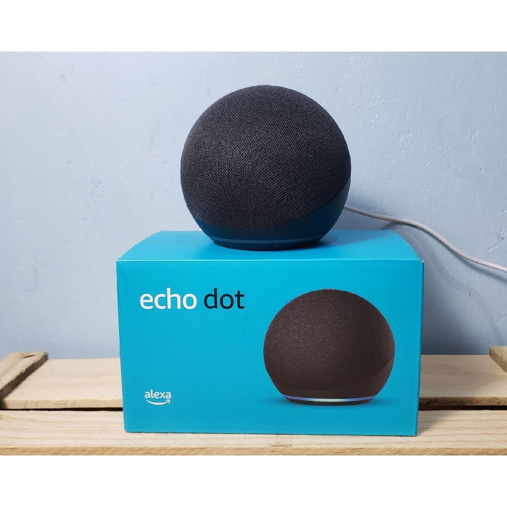 Echo Dot (4ª Geração): Smart Speaker com Alexa | Música, informação e Casa Inteligente - Cor Preta