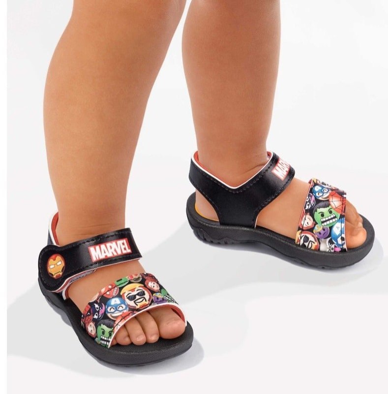 Sandália Infantil Grendene Kids Marvel Little Heroes Menino - Preto+Vermelho