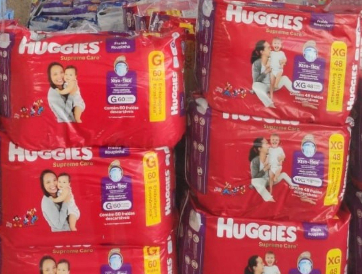 Fralda Huggies Supreme Care