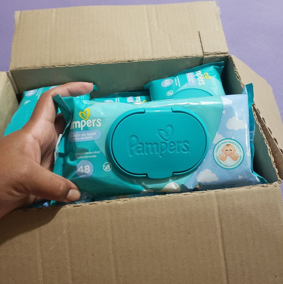 Lenços Umedecidos Pampers Cuidado de Bebê - 576 Unidades