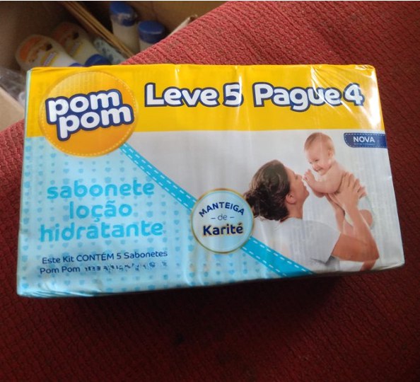 Pom Pom Leve Mais Pague Menos, Kit Sabonete Hidratante, 70g cada - Total 350 g*