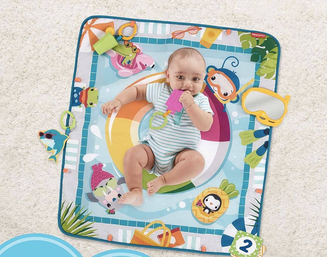 Tapete Diversão na Piscina, Fisher Price - com cartões para registrar os “mesversários”!