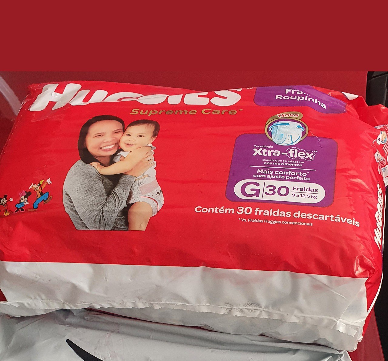 Fralda Huggies Roupinha Supreme Care G com 30 Unidades