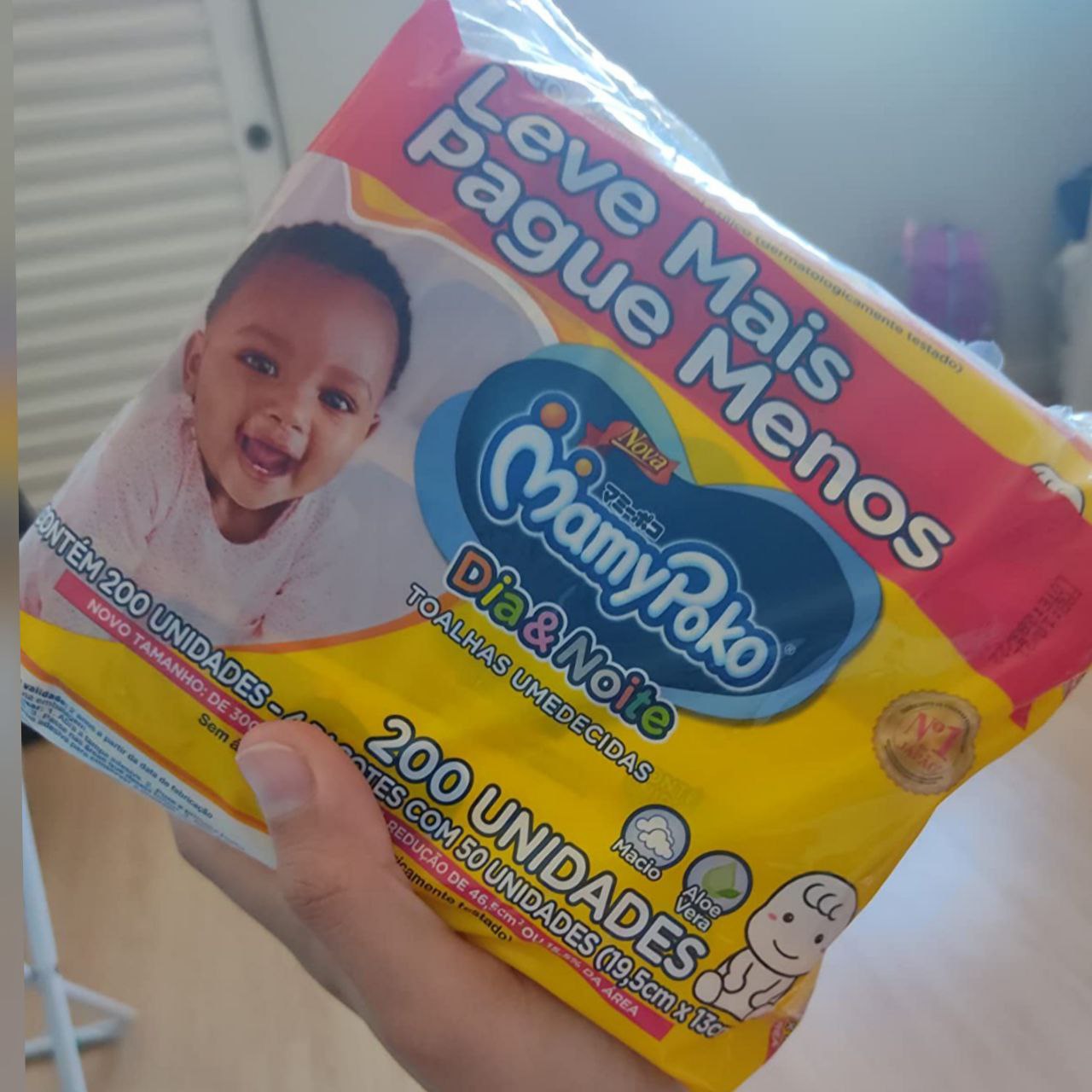 Toalhas Umedecidas MamyPoko Dia&Noite, 200 unidades 4 pacotinhos