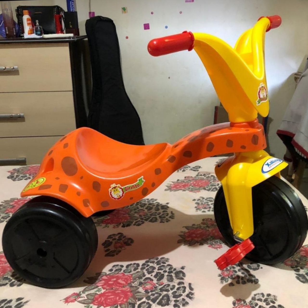 Triciclo Girafito Xalingo Laranja