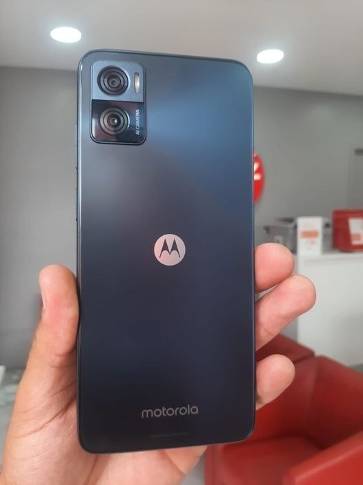 Smartphone Motorola Moto E22 4G 128GB 4GB RAM