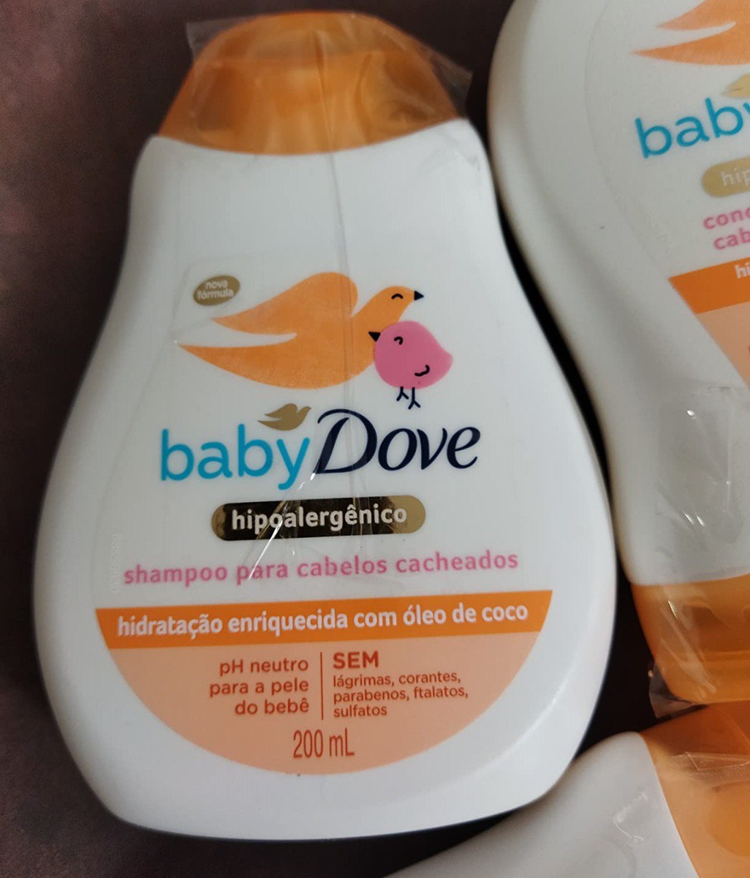 Shampoo Baby Dove Hidratação Enriquecida Cabelos Cacheados 200ml