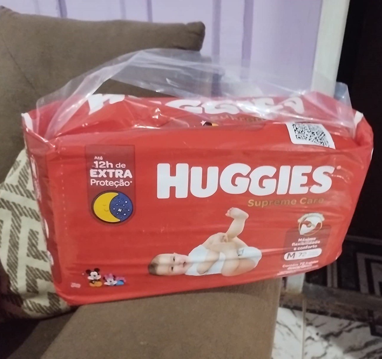 Fralda Huggies Supreme Care M 72 unidades