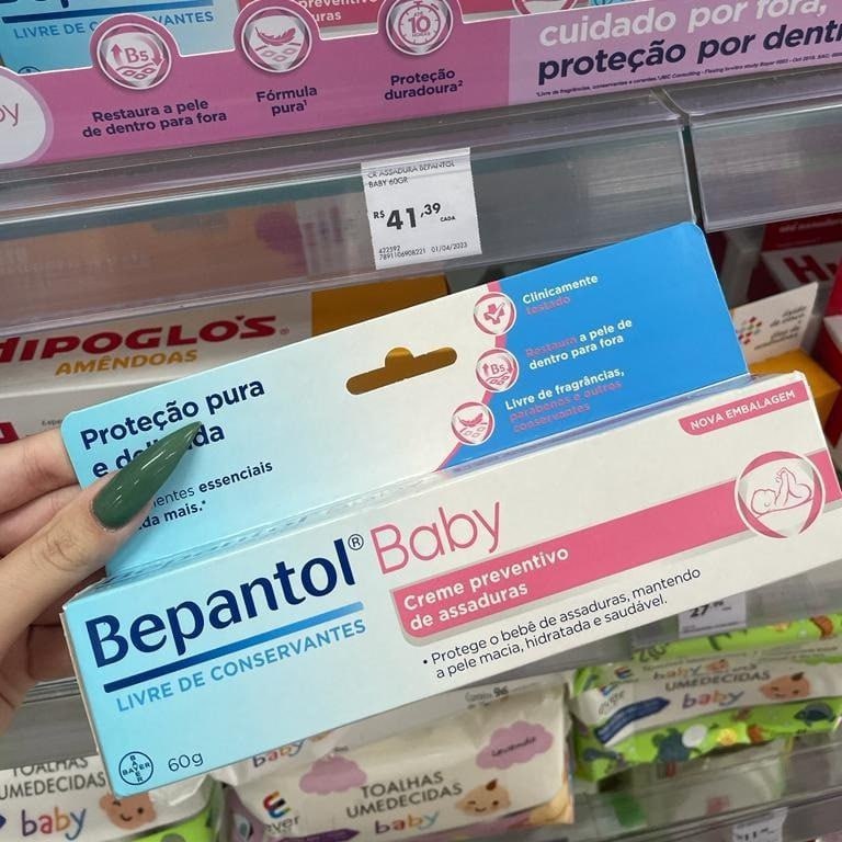 Olha o preço na farmácia! 😱