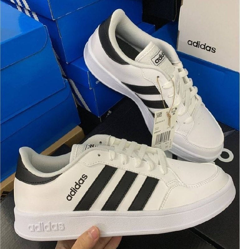 Tênis clássico da Adidas 🔝 (tem masculino e feminino)