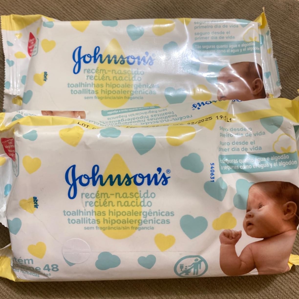 Johnson's Baby Lenços Umedecidos Baby Recém Nascido, 48 unidades