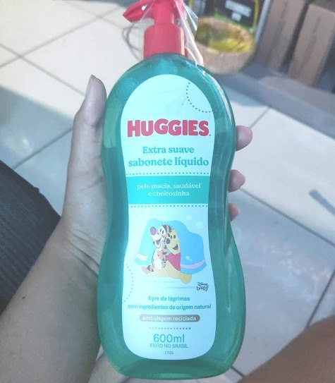 Tubão 600mlHuggies Extra Suave - Shampoo Infantil, 600ml (pacote pode variar)
