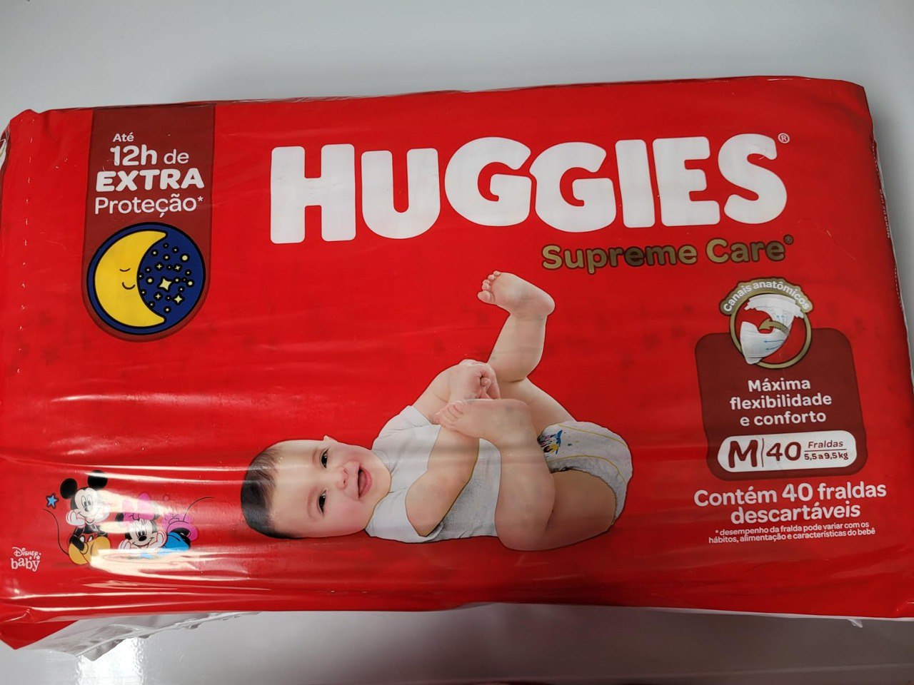 Fralda Huggies Supreme Care M com 40