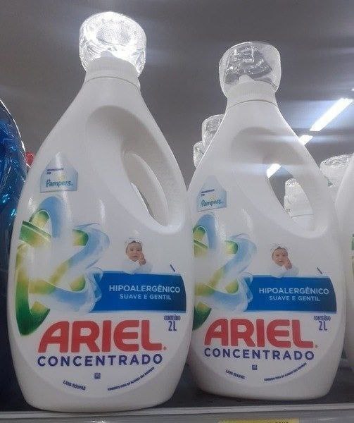 Sabão Líquido Ariel Concentrado Suave e Gentil para Roupa de Bebê 2L