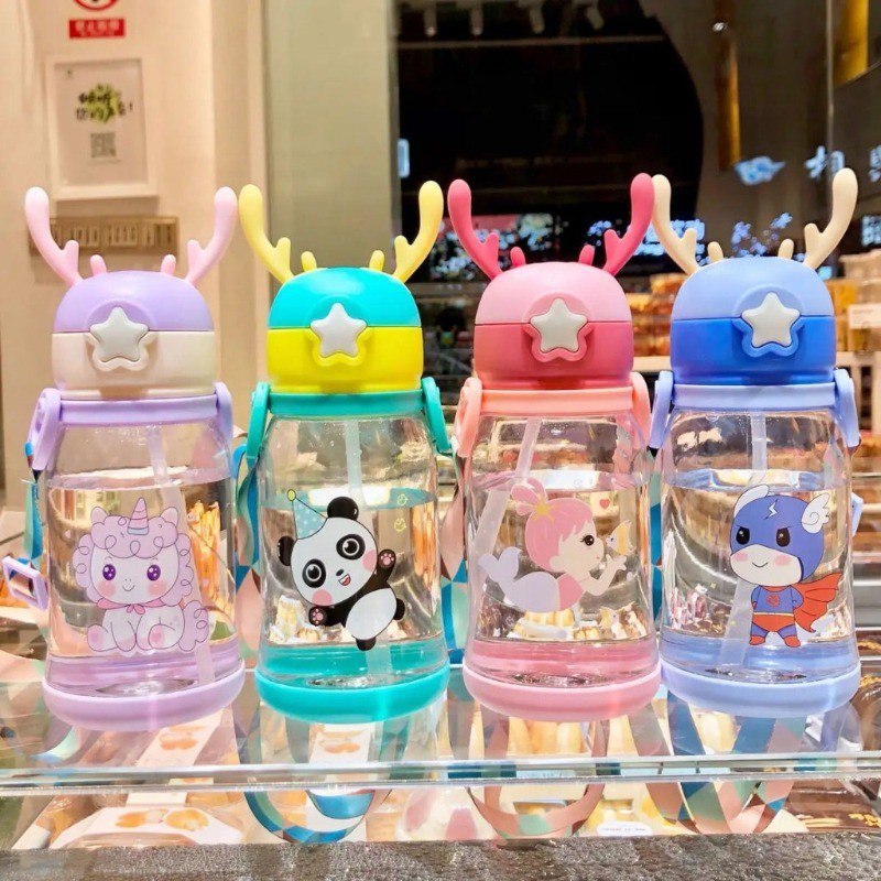 Garrafa De Alce Água Infantil Criança Portátil Com Canudo Desenho Multicolorido
