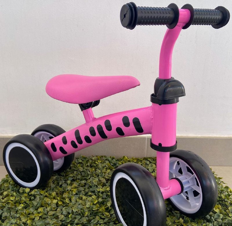 Andador Carrinho de Equilibro. Feito Inteiramente em Plástico e Aço Carbono - Suporta Até 25kg Zippy Toys