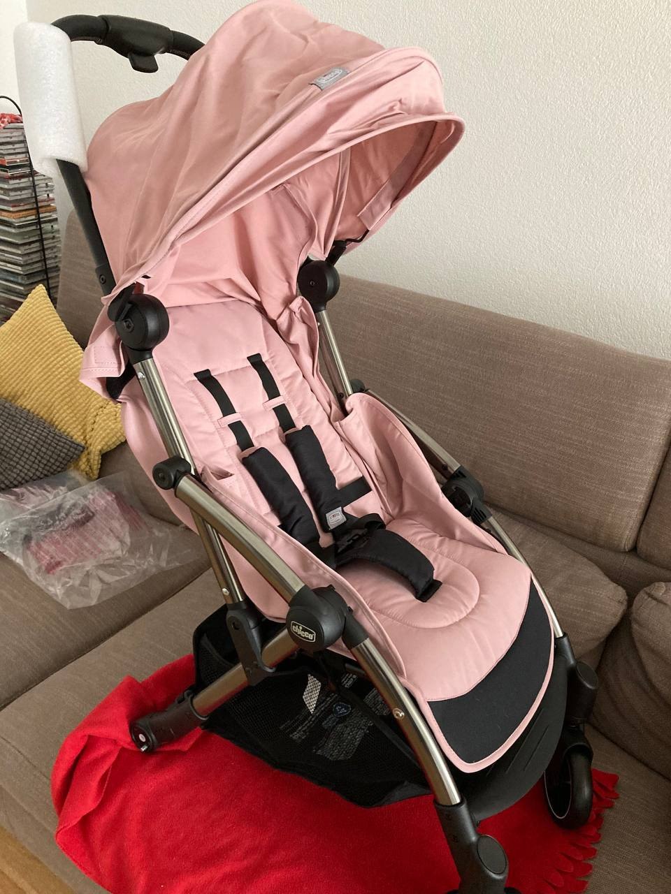 Chicco Carrinho de bebé Cheerio Blossom  por R$ 729 ⚠️ COMEÇOU APP DAY