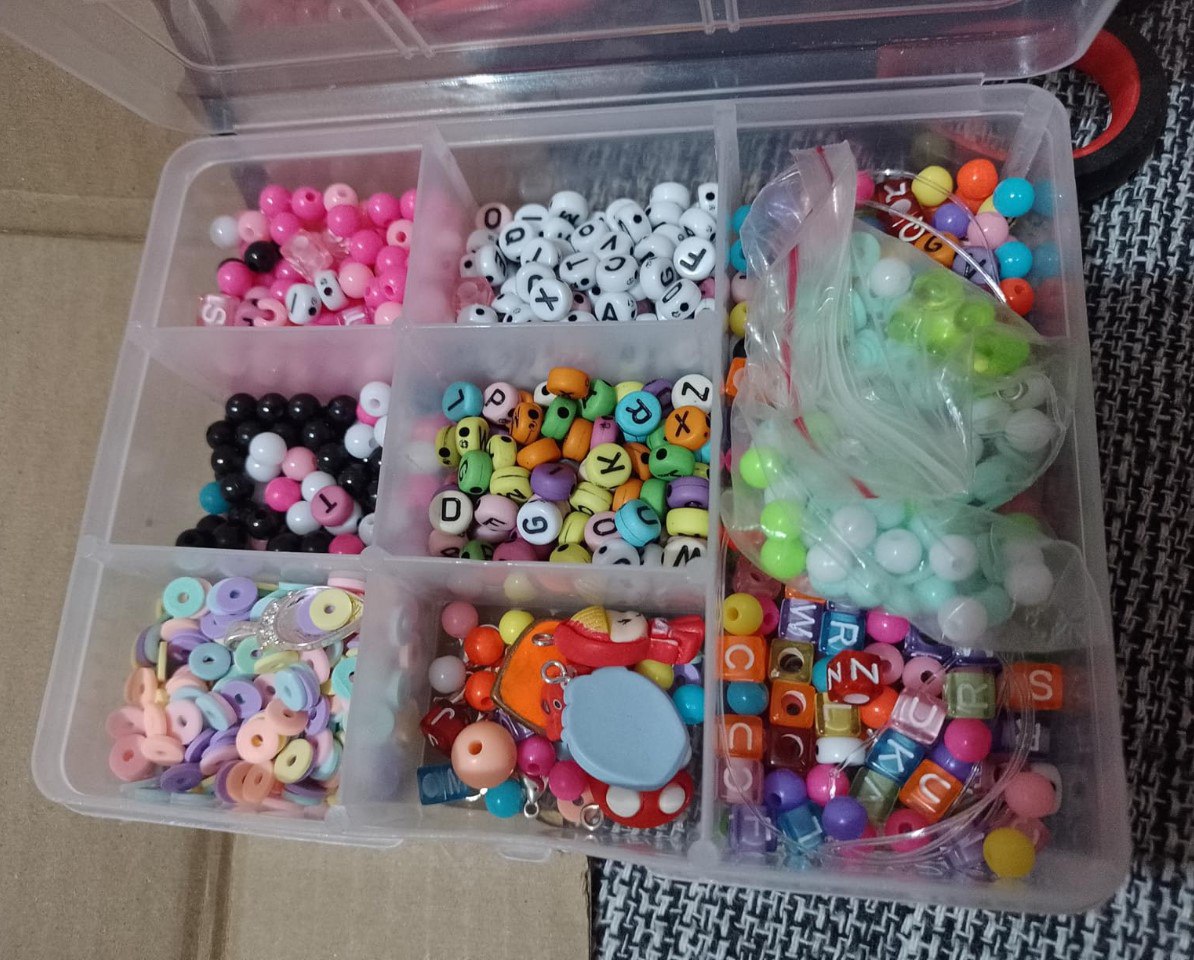 Muiiiiito Barato 😮 1350 Peças  😍 Para Fazer Pulseira e Colar