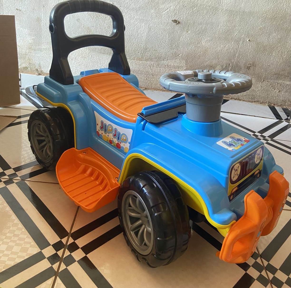😍 Carrinho com Chassis Jip Jip, Maral