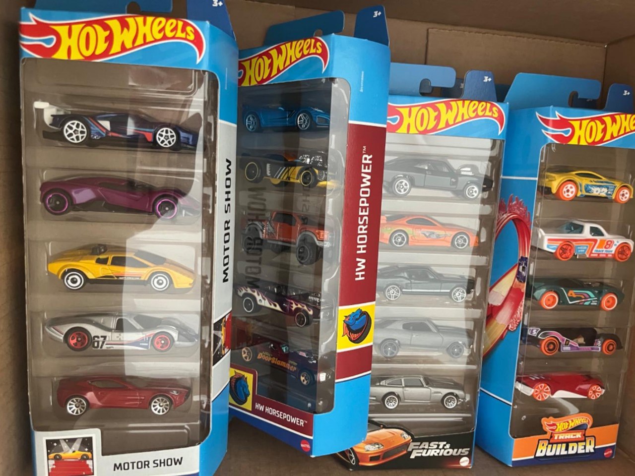 é HOT WHEELS 😍 São 5 carrinhos lindos‼️
