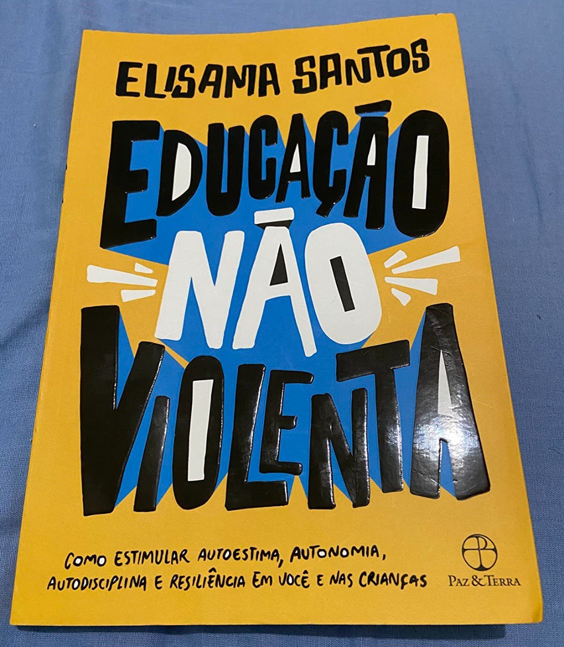 Tenho e recomendo - leia as avaliações de  quem comprou lá no site!!