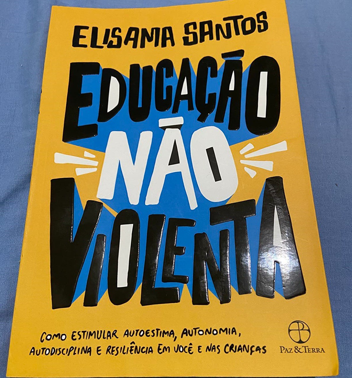 Educação não violenta - Capa comum