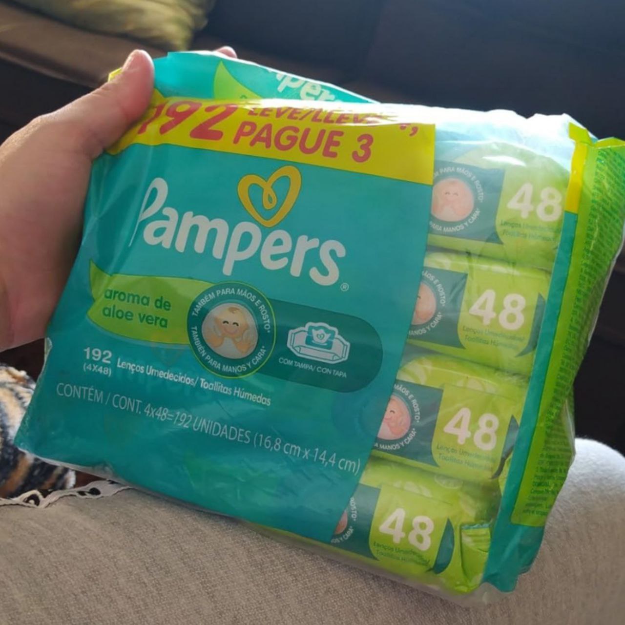 Lenços Umedecidos Pampers Aroma de Aloe Vera 192 Unidades
