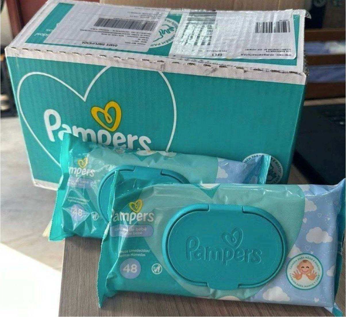 Kit Pampers Lenços Umedecidos Cuidado de Bebê 576 Unidades (12 pacotes com 48 un cada)