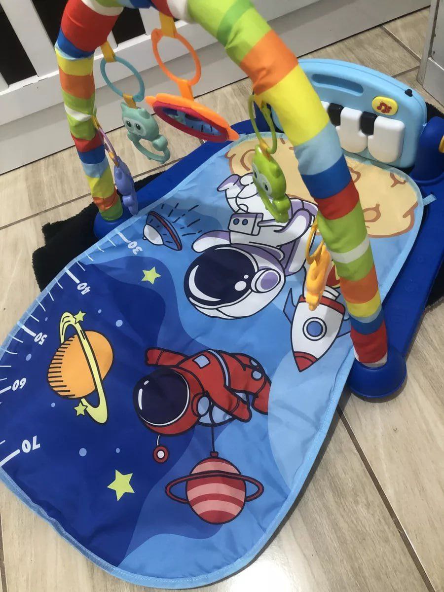 Tapete de Atividades Musical Piano Astronauta Wakaii