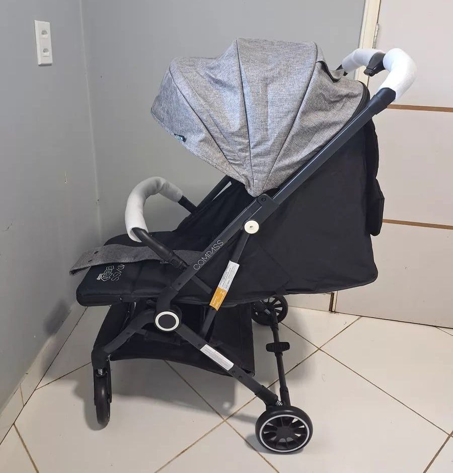 Carrinho de Bebê Passeio Vira Berço COMPASS Maxi Baby