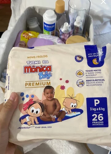 Turma da Mônica Baby Premium Jumbo P 26 Unidades