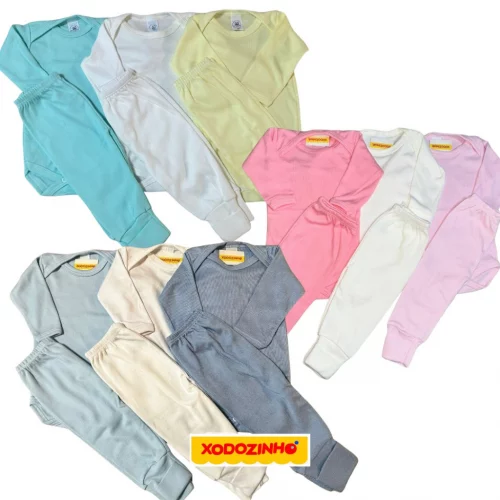 KIT COM 6 PEÇAS BEBÊ CANELADO - 3 BODYS E 3 CALÇAS EM ALGODÃO E ANTIALÉRGICO