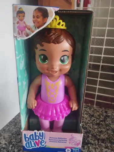 Baby Alive Boneca Princesa Bailarina Bebê de Cabelos Castanhos em plástico 26 cm