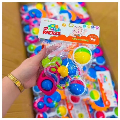 Brinquedos Para Bebê Kit com 4 pçs Chocalho e Mordedor Macio Colorido