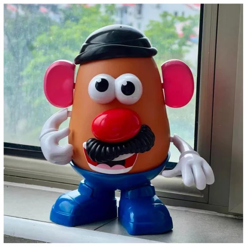 Boneco Potato Head Mr. Clássico Playskool