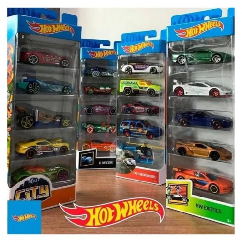 Hot Wheels Cartela De Carrinhos Com 5 Mattel - O Kit Cor Multicolor