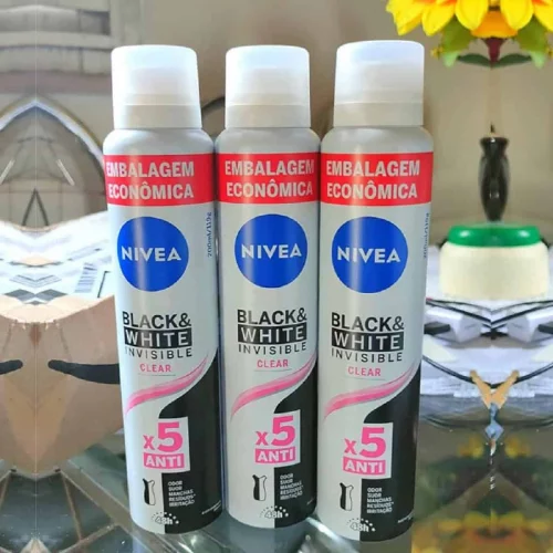 NIVEA Desodorante Aerossol Black & White INVISIBLE Clear 200ml