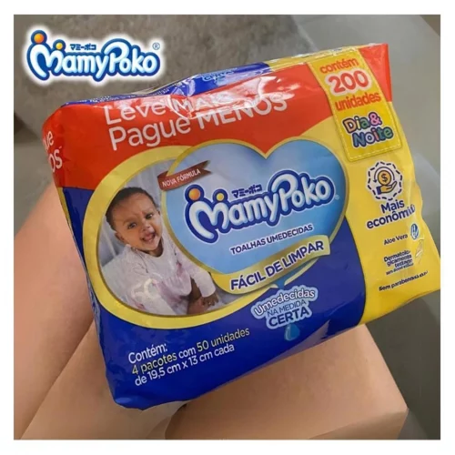 Lenços Umedecidos MamyPoko Dia&Noite 200 Unidades (4 Pcts de 50 Unidades Cada)