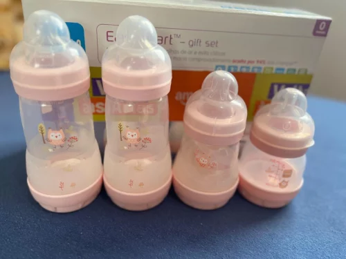 MAM Baby Kit 4 Mamadeiras Easy Start Gift Set Anticólica e Menos Bolhas de Ar para Crianças 0+ Meses AutoEsterilizáve