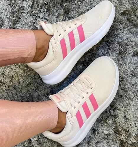 PRECINHO NESSE ADIDAS PRA ELAS