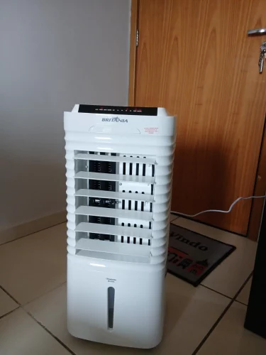Climatizador Britânia 4 em 1 Autonomia de 26h BCL05A 220V