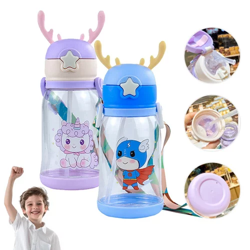Prepare-se para a diversão em cada gole com o copo que vai deixar a hora da água mais mágica! 🦌💧