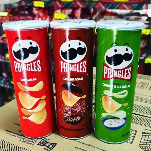 🍟 PRINGLES com 3 SABORES 😋 Sai a R$ 7,10 cada ‼️
