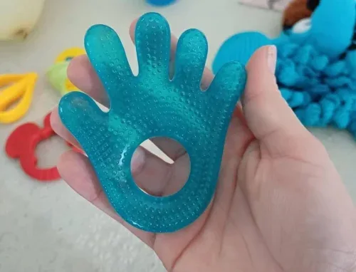 COM TEXTURA PRA MASSAGEAR A GENGIVA 🦷