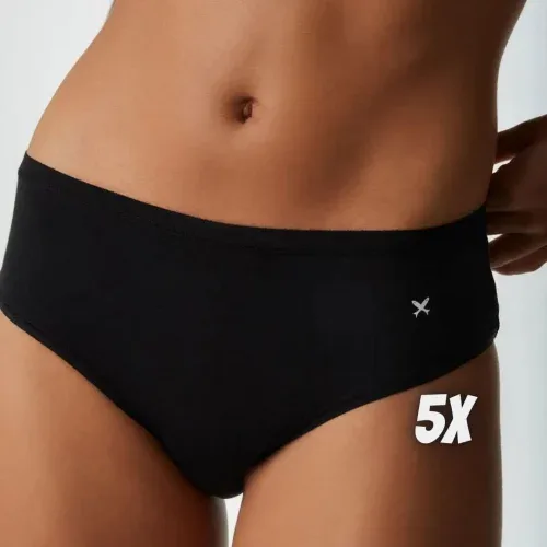 é Hering, sai 15 reais cada