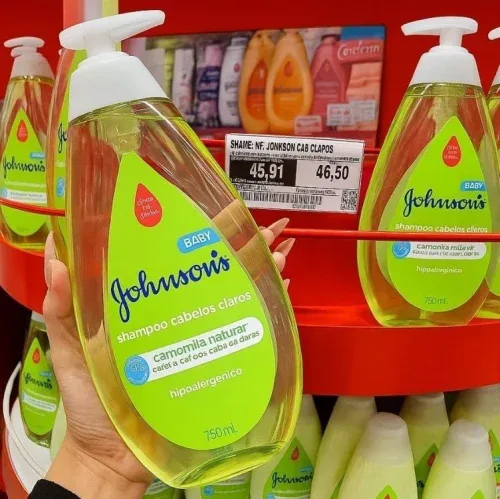 Johnson's Baby Shampoo Para Cabelos Claros 750ml Johnson's Baby Shampoo Para Cabelos Claros 750ml